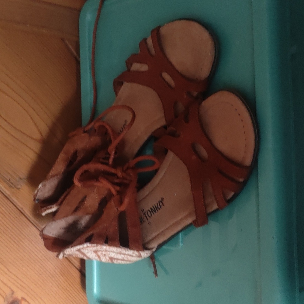 Minnetonka tribal sandals